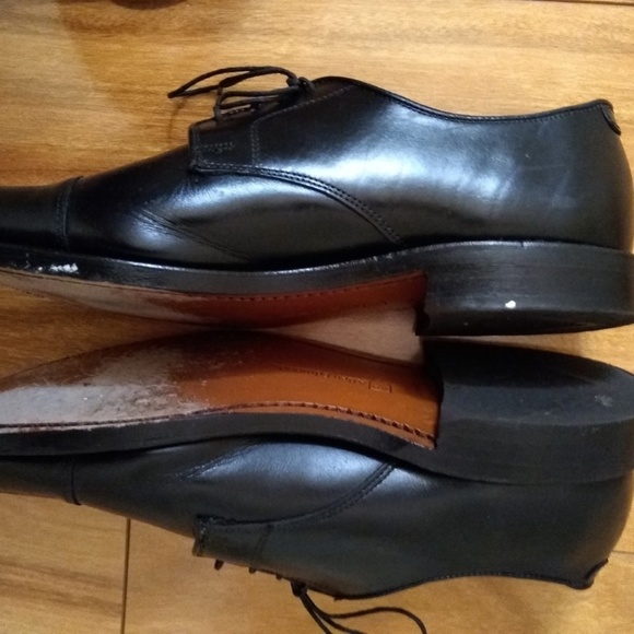 Allen Edmonds Riverside Men\'s Cap Toe Oxford Dress main image 7